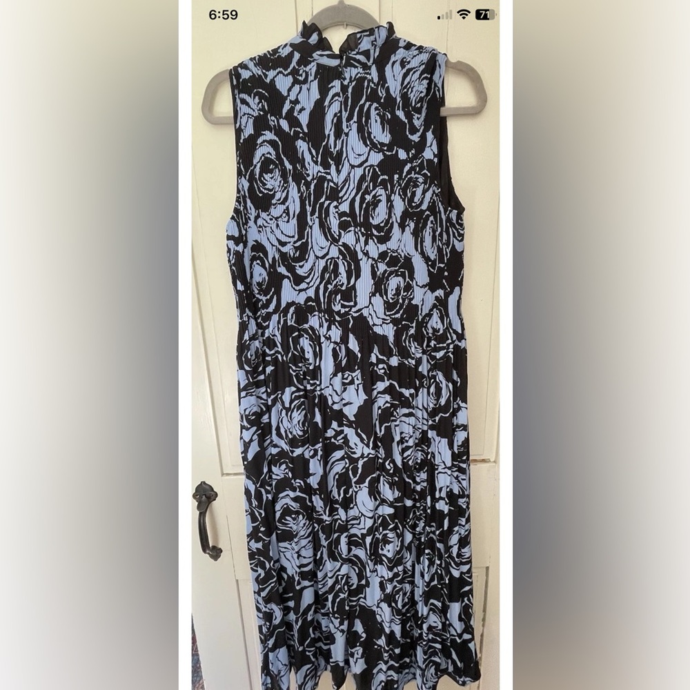 NWT Chico's Black Label Blue and Black Dress
